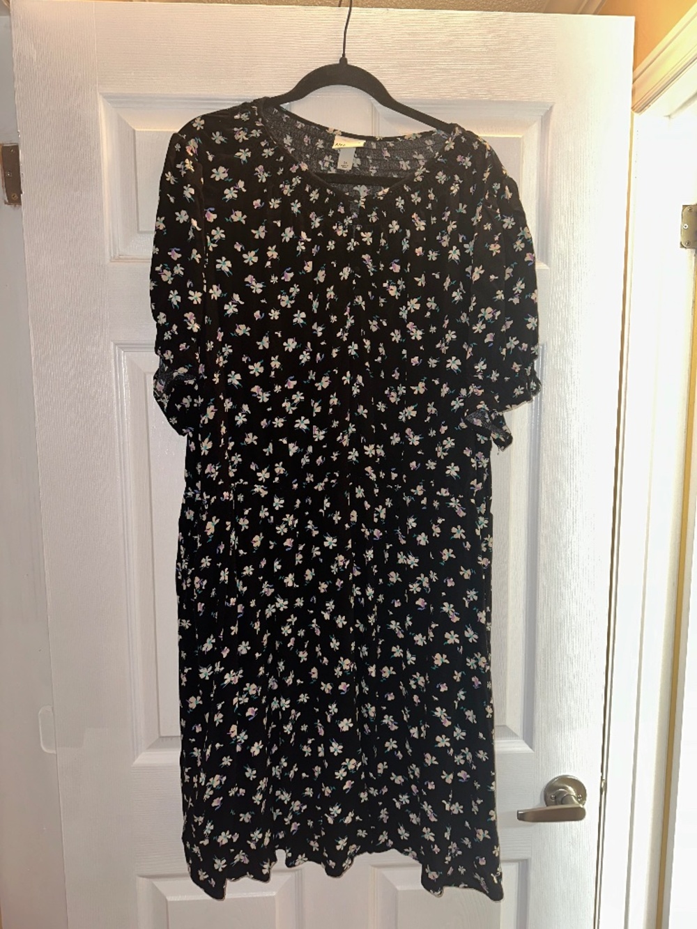 Ava & Viv Black Floral Midi Dress 3X Plus Size Short Sleeve Pockets